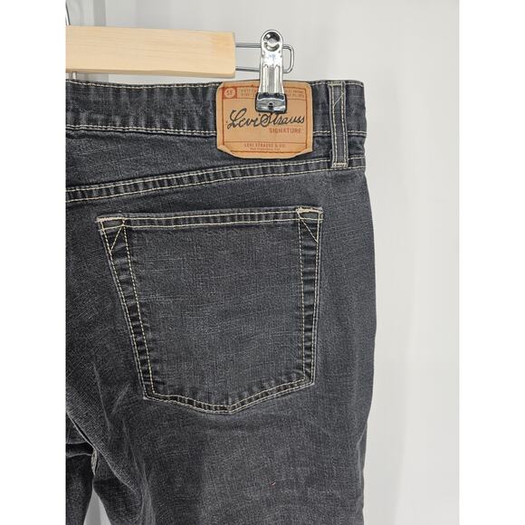 Levi Strauss & Co. Women's Low Rise Rise Boot Gray Button Closer Jeans Size 13L - Picture 4 of 6